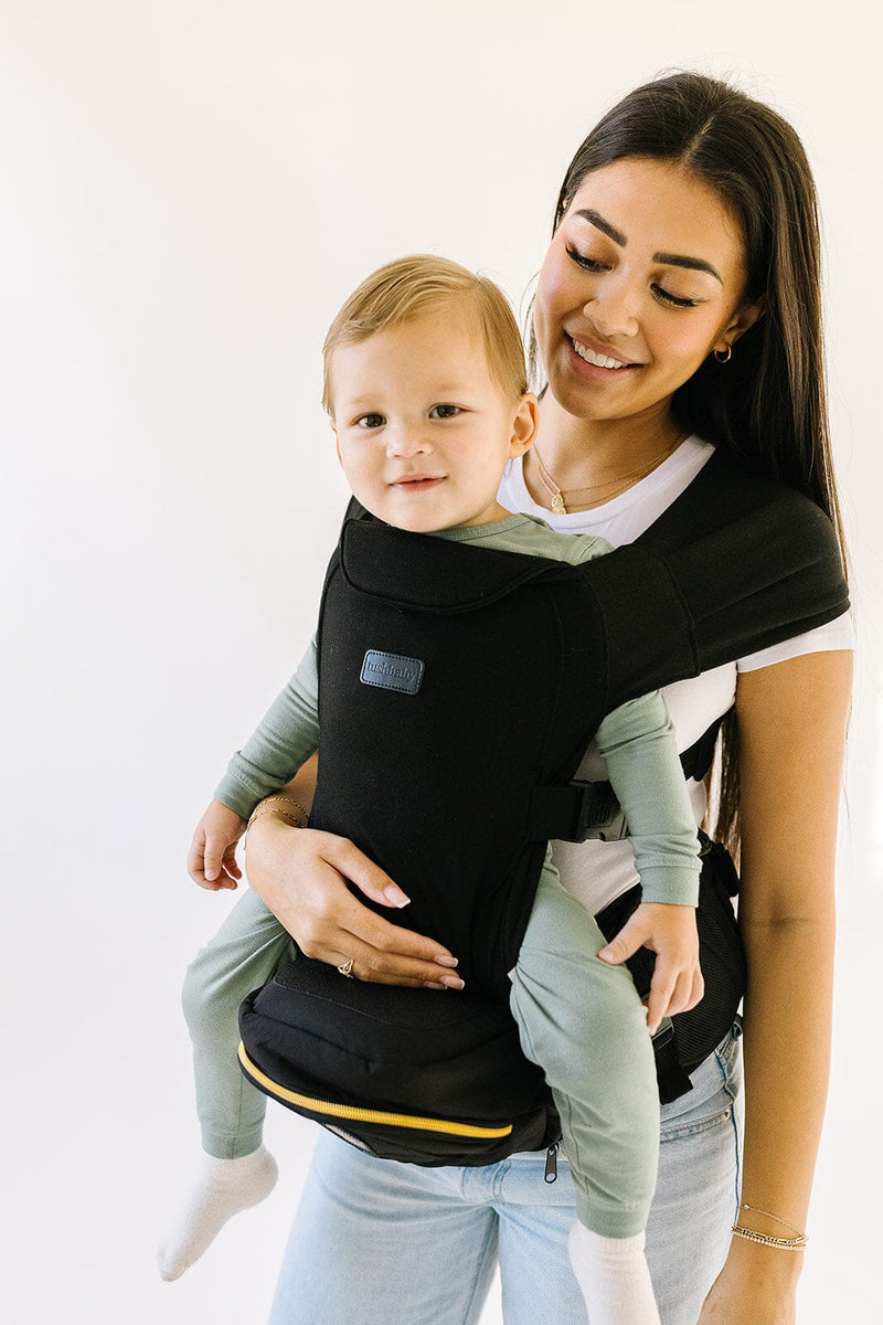 Tushbaby Hipseat Carrier Black & Gold