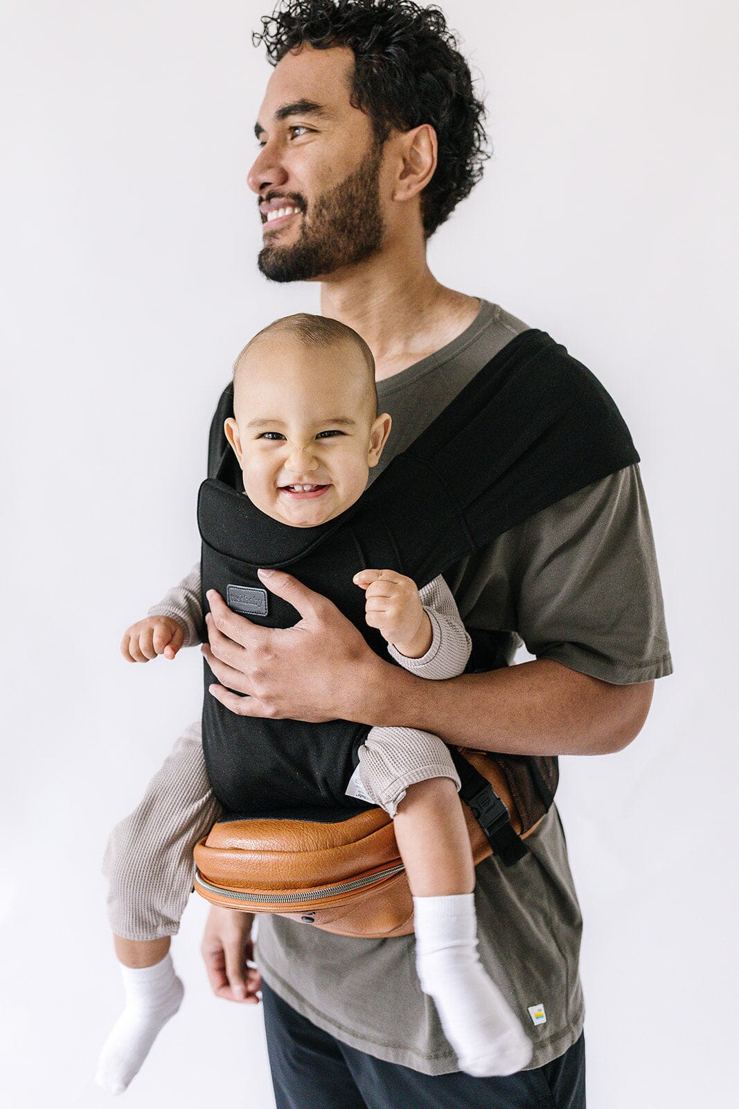 Tushbaby Hipseat Carrier- Strolleria
