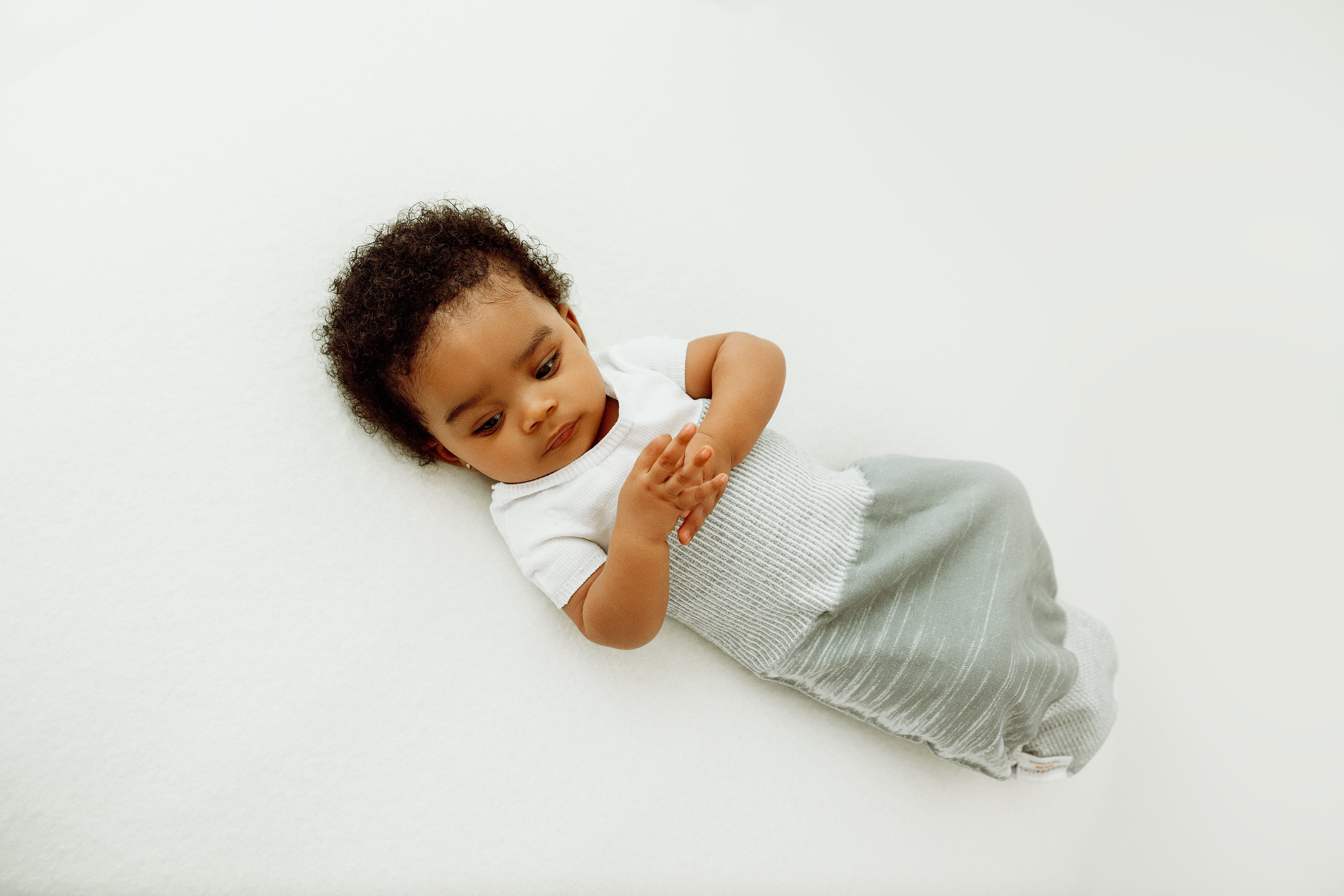 Swaddelini Grey Arms Out™ Short Sleeve Sleep Sack- Strolleria
