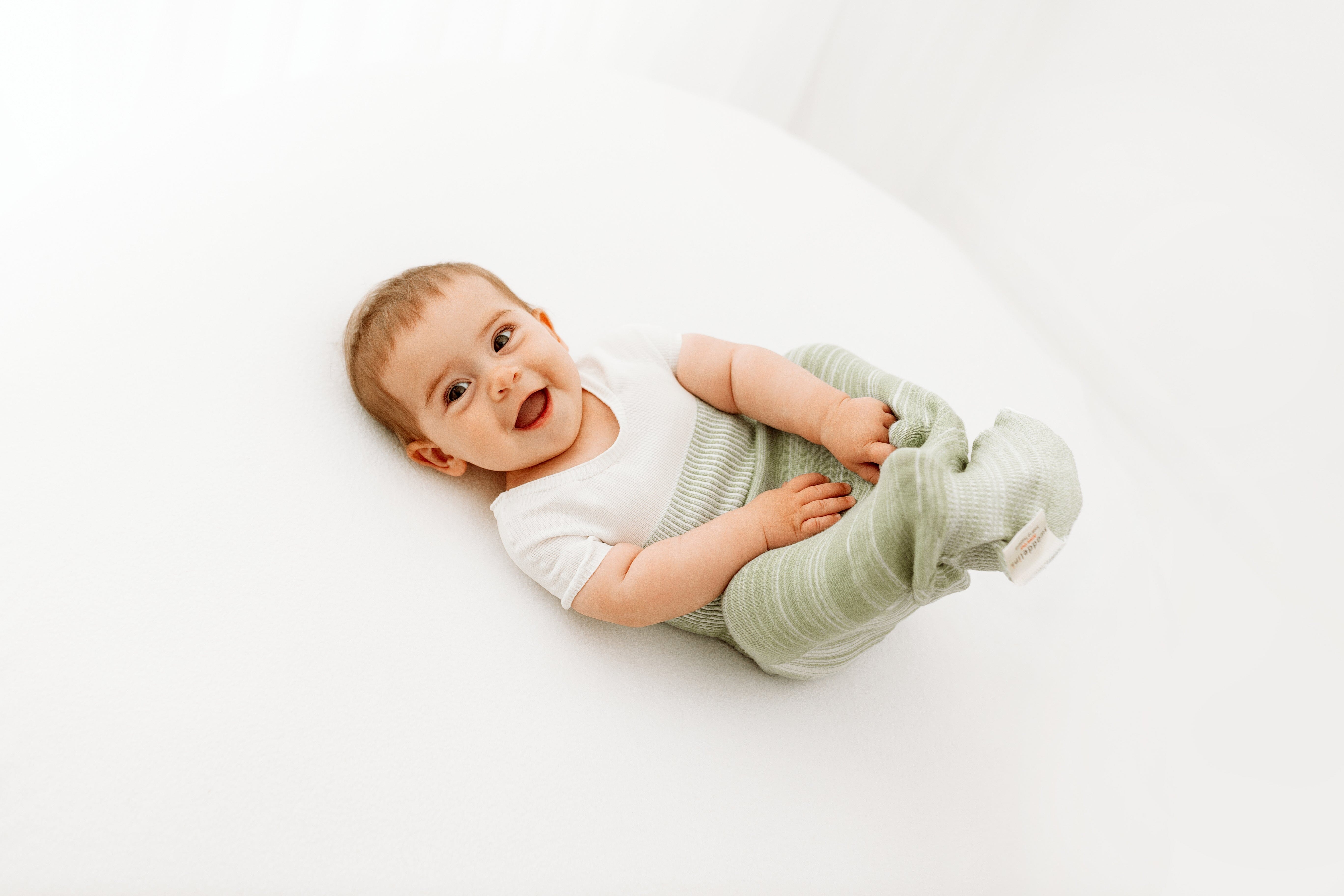 Swaddelini Bamboo Blend Mint Arms Out™ Short Sleeve Sleep Sack- Strolleria