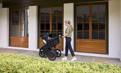 BOB Wayfinder Jogging Stroller and Champ Infant Car Seat Travel System