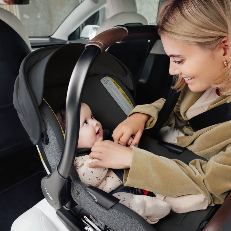 Romer Juni Infant Car Seat and Base