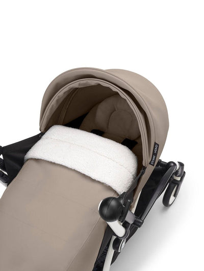 Stokke YOYO³ Complete Bundle: Stroller Frame, 0+ Newborn Pack and 6+ Color Pack