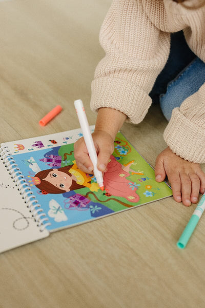 UnbuckleMe® Toddler Travel Gift Bundle