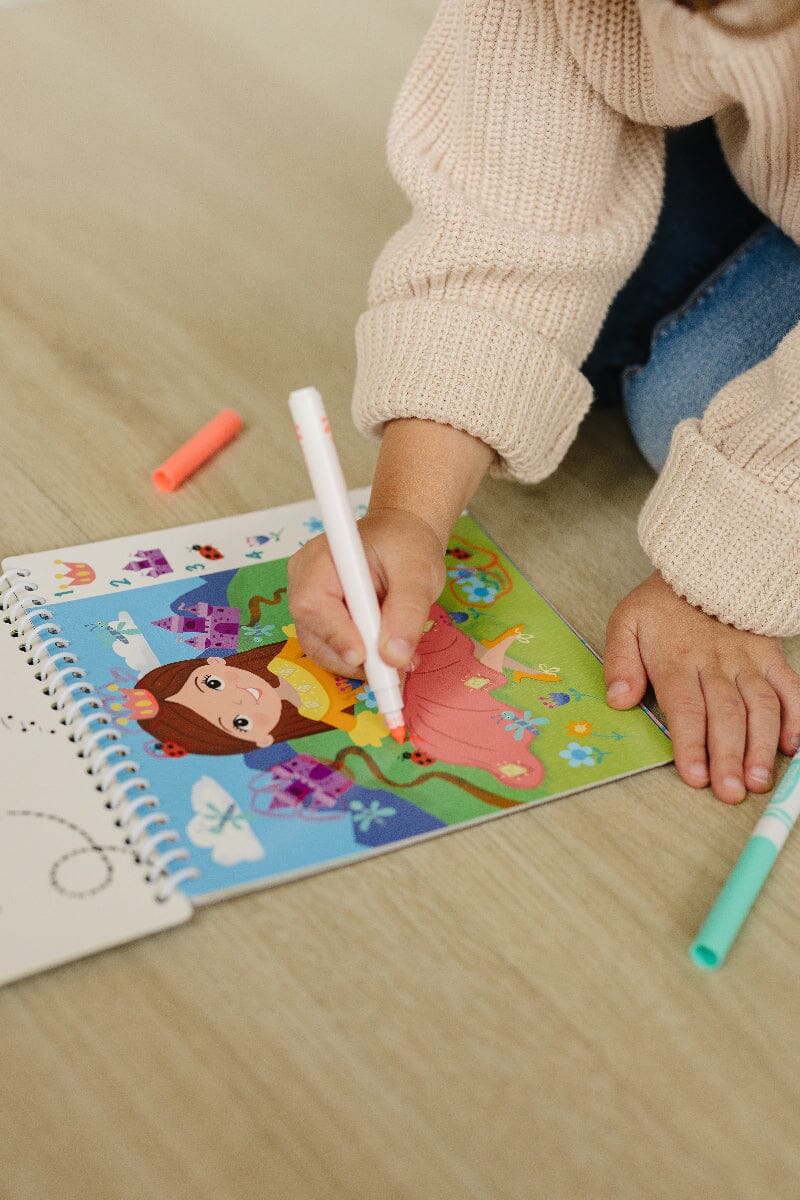 UnbuckleMe® Toddler Travel Gift Bundle