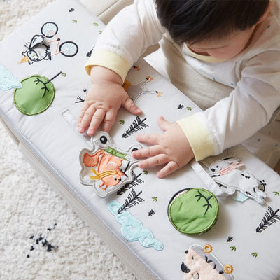 Wonder and Wise Rolling Along Square Chair