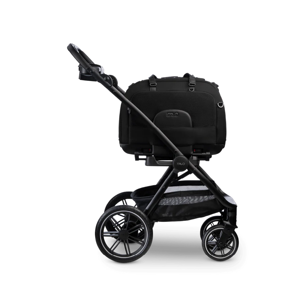 Tavo Hendrick Pet Car Seat + Hendrick Adapter + Roscoe Trek Stroller- Strolleria