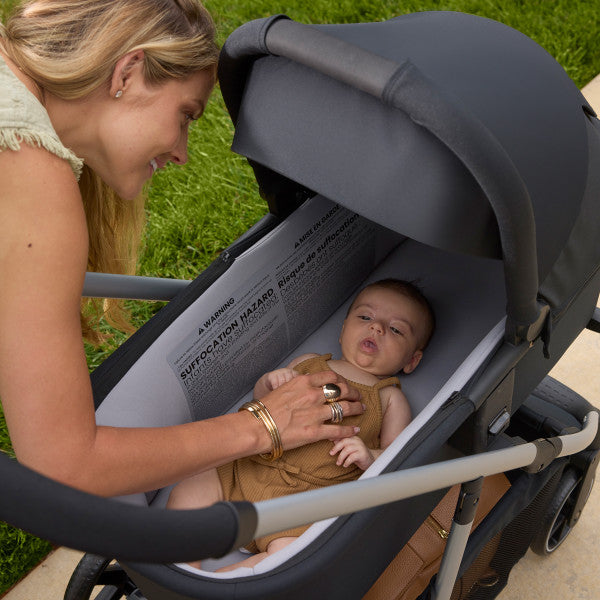 Britax Zinnia Bassinet for Brook, Brook+ and Grove Strollers- Strolleria