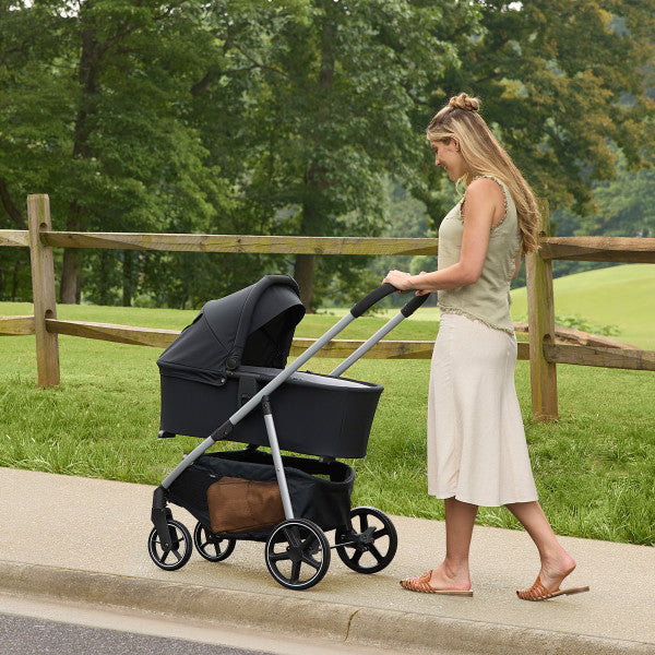 Britax Zinnia Bassinet for Brook, Brook+ and Grove Strollers- Strolleria