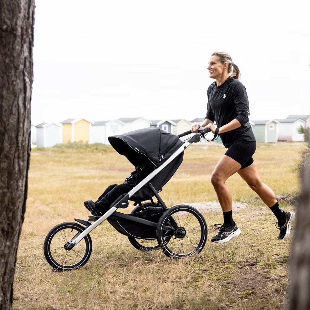 Thule Glide 3 Jogging Stroller - Black- Strolleria