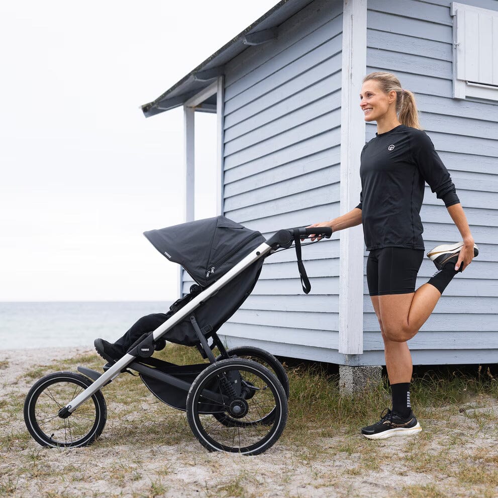 Thule Glide 3 Jogging Stroller - Black- Strolleria