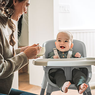 Chicco Zest 4-in-1 Folding High Chair- Strolleria