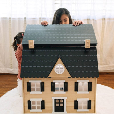 Wonder and Wise Dollhouse