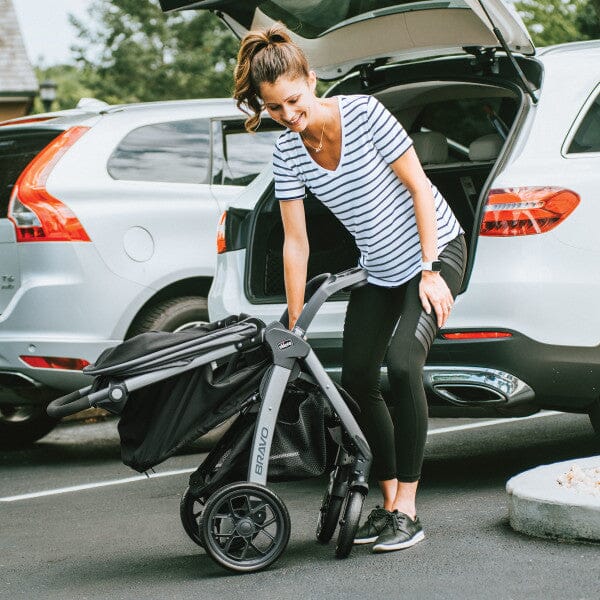 Chicco Bravo Quick-Fold Stroller - Black- Strolleria