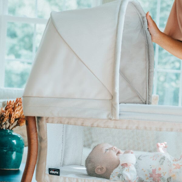 Chicco LullaGo Anywhere LE Portable Bassinet - Serene- Strolleria