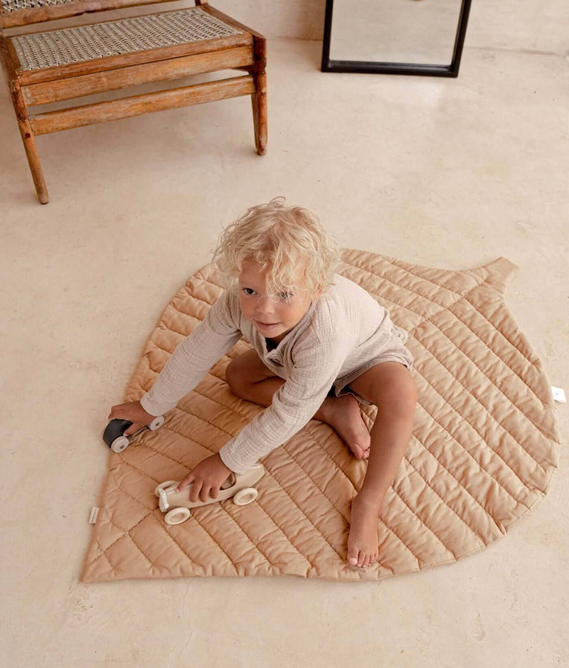 Toddlekind USA Leaf Mat in Sandstone