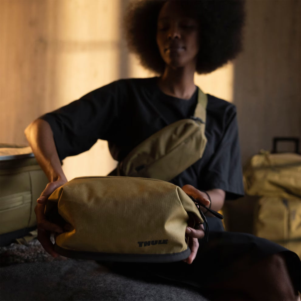 Thule Aion Toiletry Bag- Strolleria