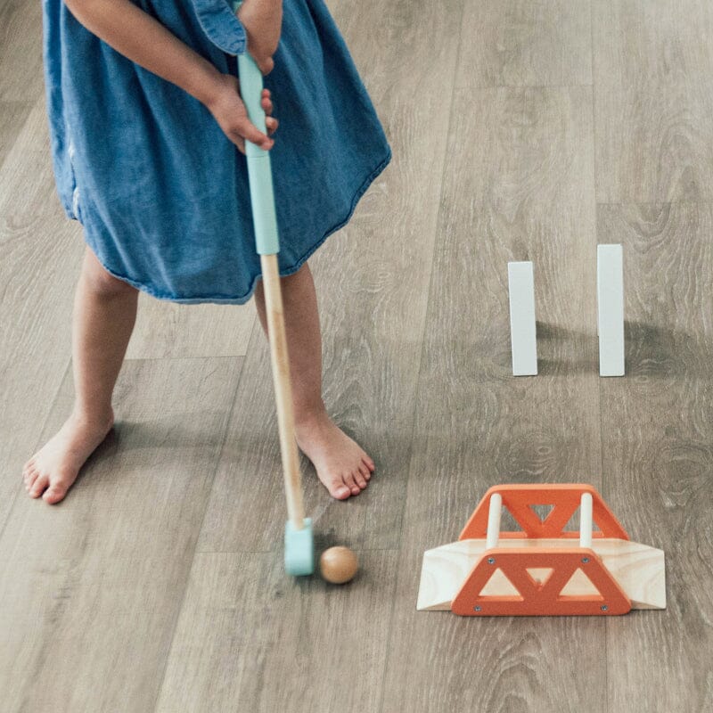 Wonder and Wise Putt Putt Golf