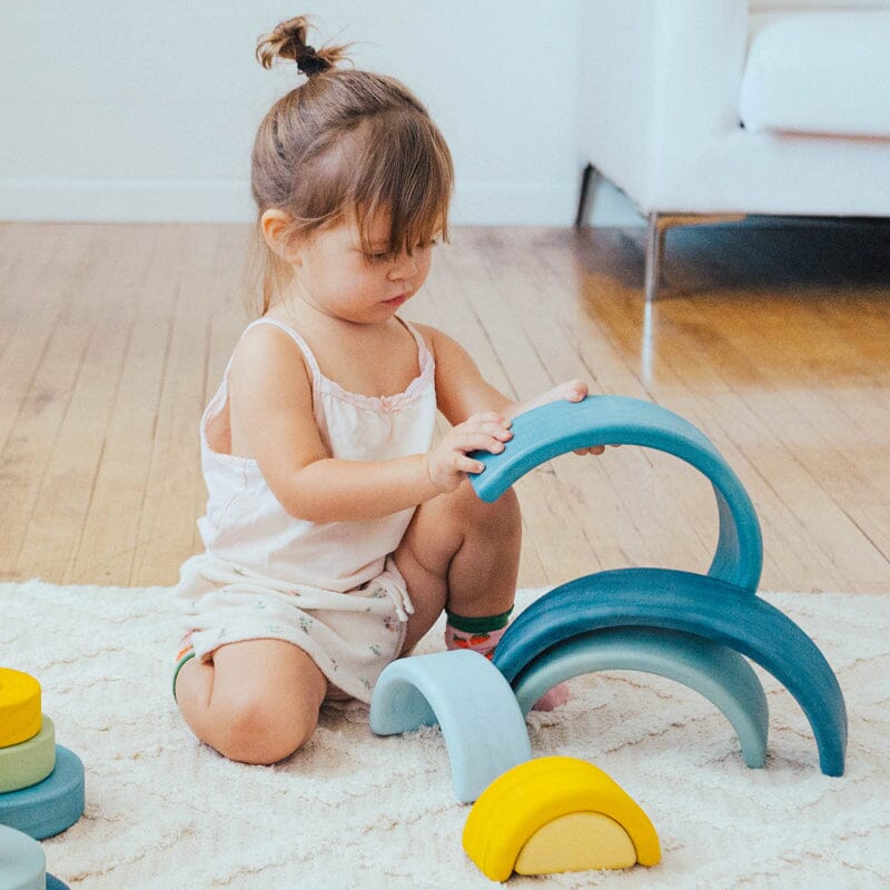 Wonder and Wise Simply Semicircles