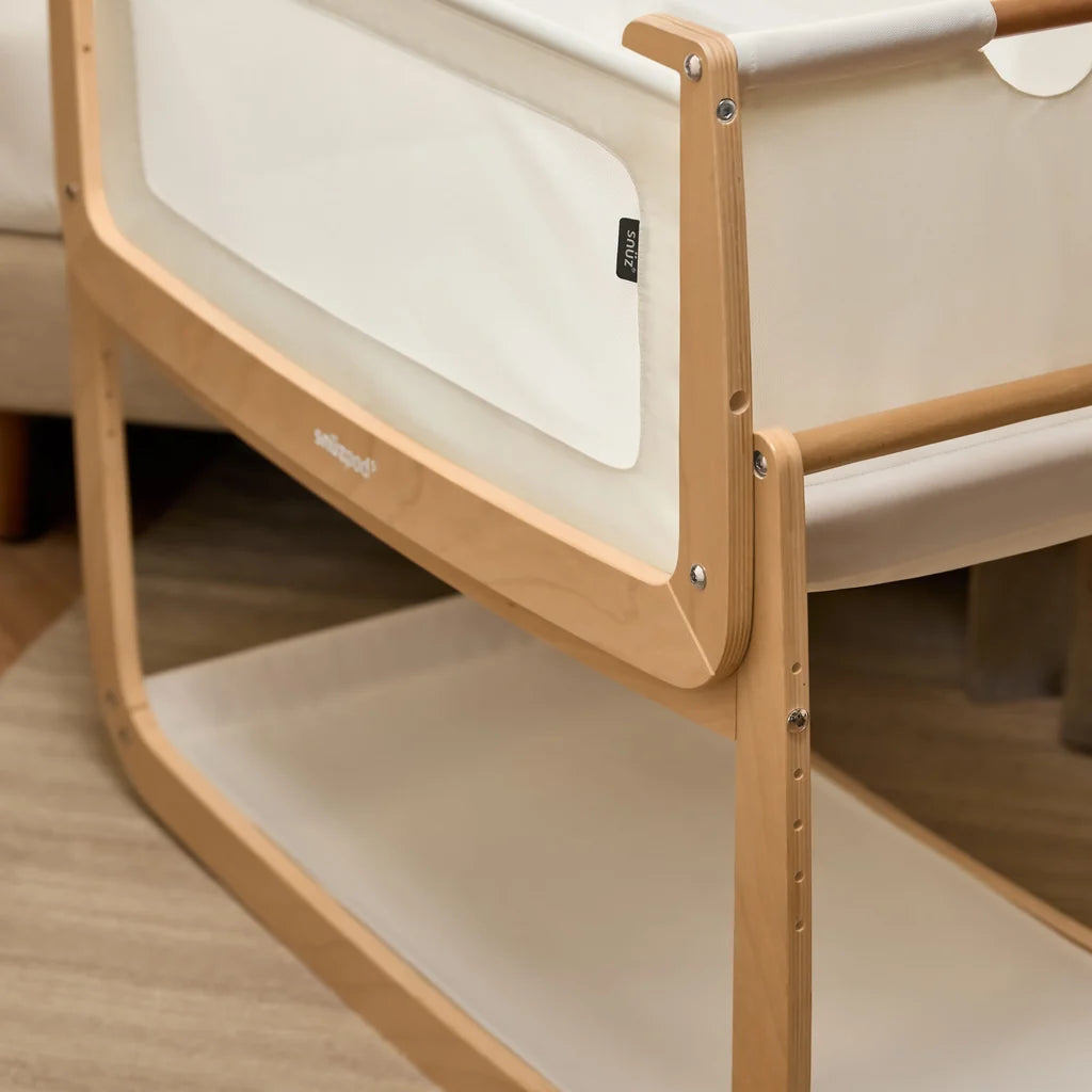 Snuz SnuzPod5 Bedside Bassinet- Strolleria