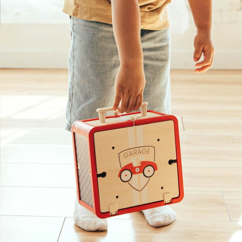 Wonder and Wise Take with Me Garage