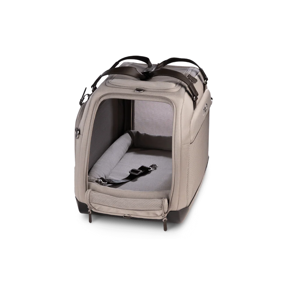 Tavo Hendrick Pet Car Seat + Hendrick Adapter + Roscoe Trek Stroller- Strolleria