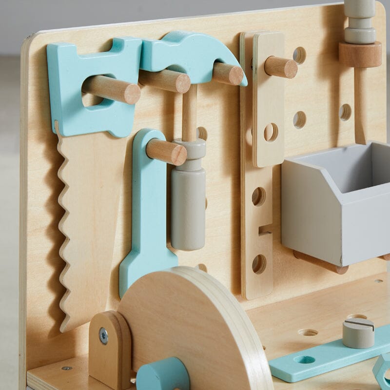 Wonder and Wise Little Builder Workbench