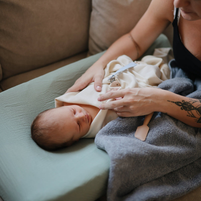 Mushie Ribbed Baby Blanket