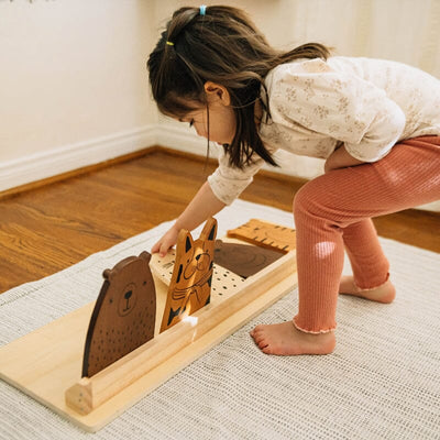 Wonder and Wise Zoo Crew Bean Bag Toss